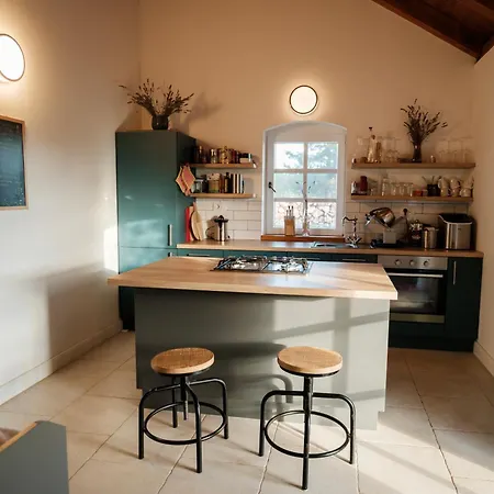 Bliss Stone House In Hvar Вилла