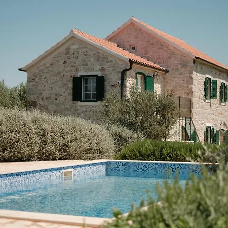 Bliss Stone House In Hvar Вилла