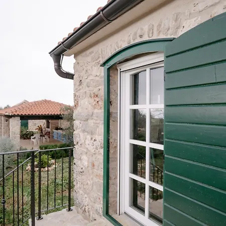 Bliss Stone House In Hvar Gdinj