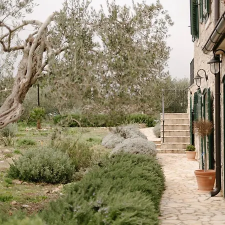 Villa Bliss Stone House In Hvar