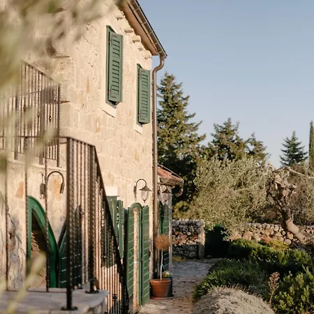 Villa Bliss Stone House In Hvar *