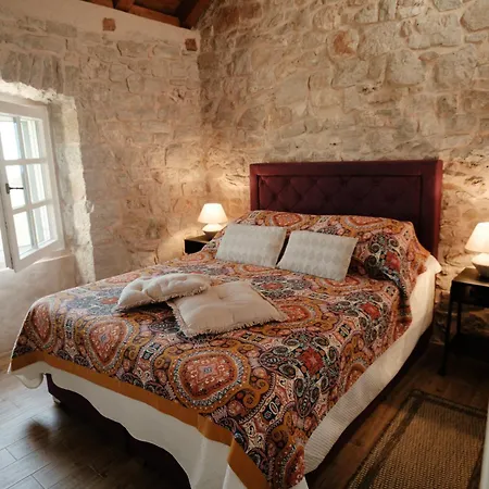 Bliss Stone House In Hvar Villa